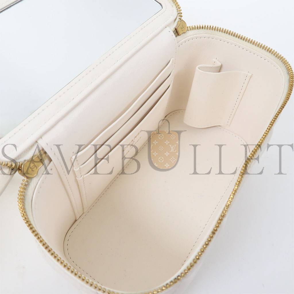 CHANEL QUILTED CC GHW DRESSING CASE CHAIN SHOULDER BAG LAMBSKIN LEATHER WHITE AP2303 (17*9*8cm)